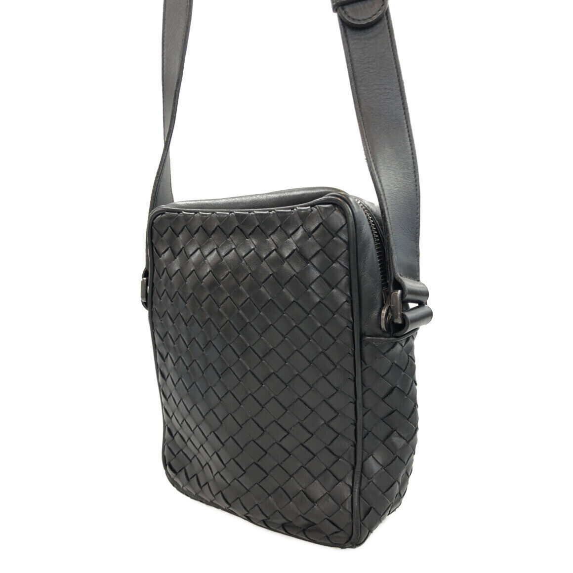 Bottega Veneta Crossbody Black Shoulder Bag Woven Leather Intrecciato